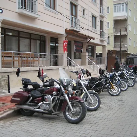 Akar